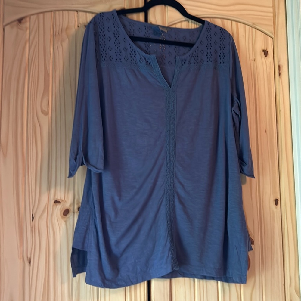 Natural Reflections Blue Top Size L